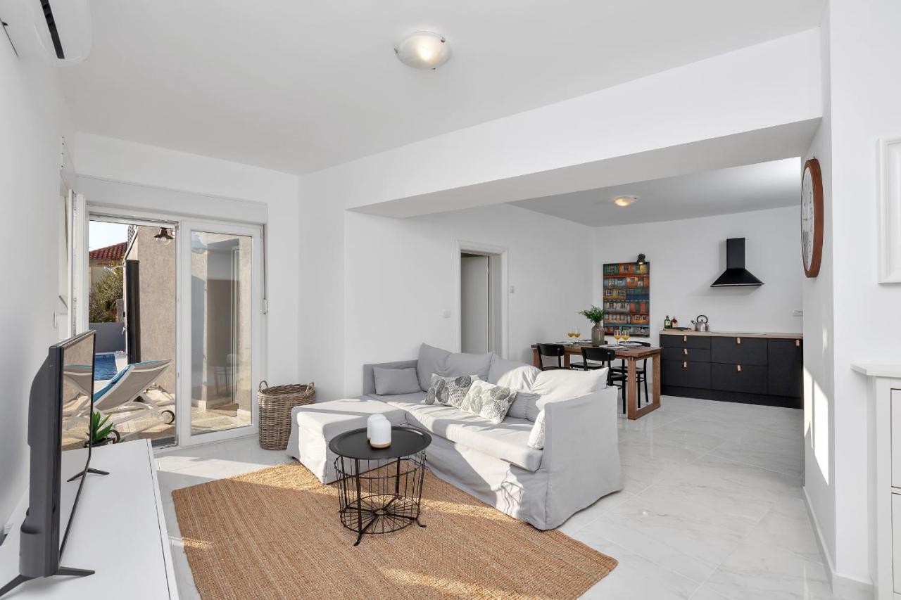 Apartment Lotte With Private Pool In The City Center! Makarska Luaran gambar