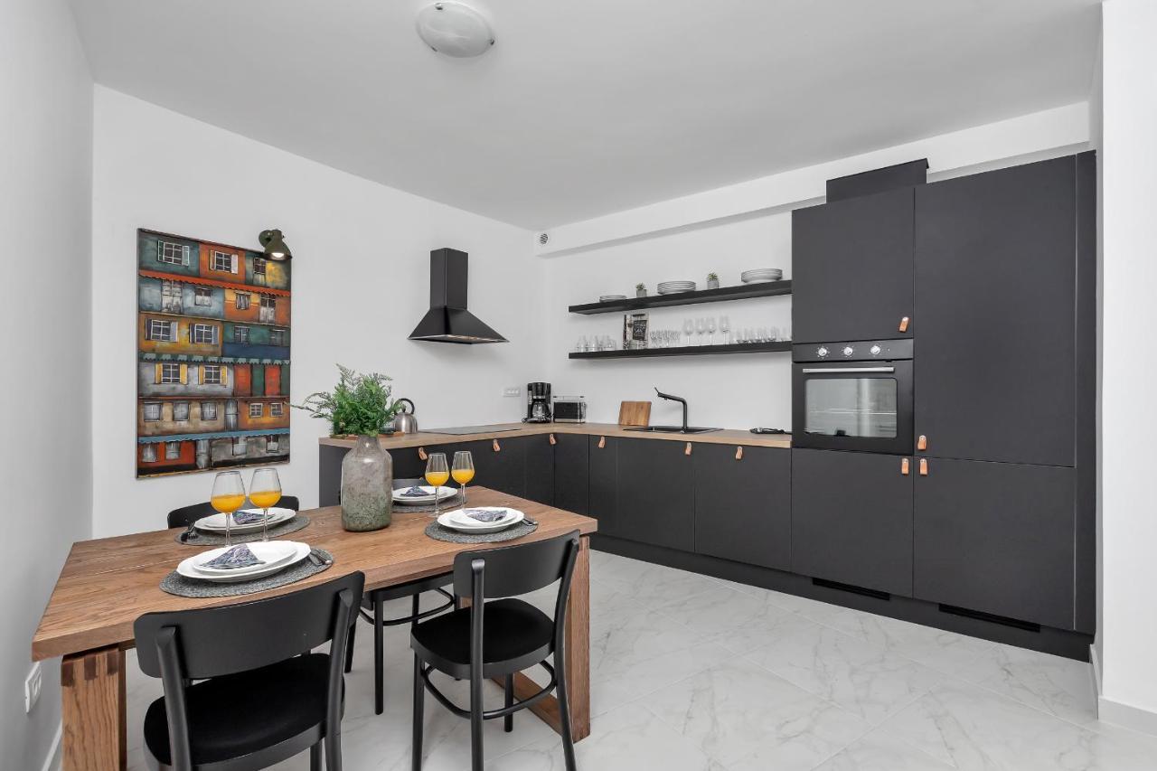 Apartment Lotte With Private Pool In The City Center! Makarska Luaran gambar