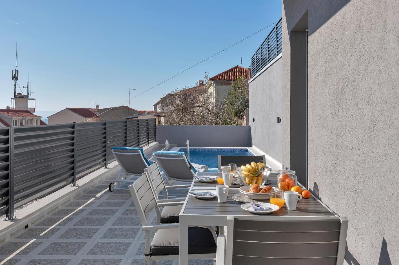 Apartment Lotte With Private Pool In The City Center! Makarska Luaran gambar